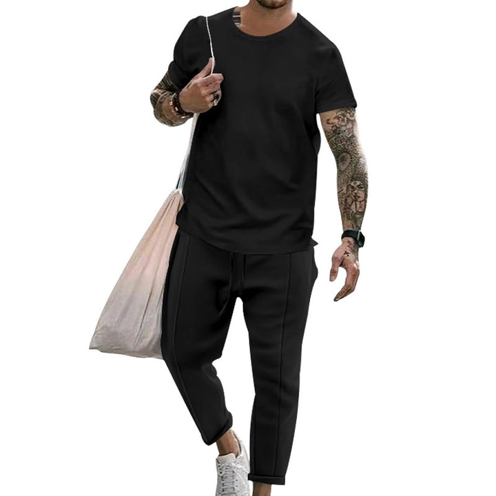 Herrer fritids T-shirt og sweatpants sæt med moderne snit Stilla