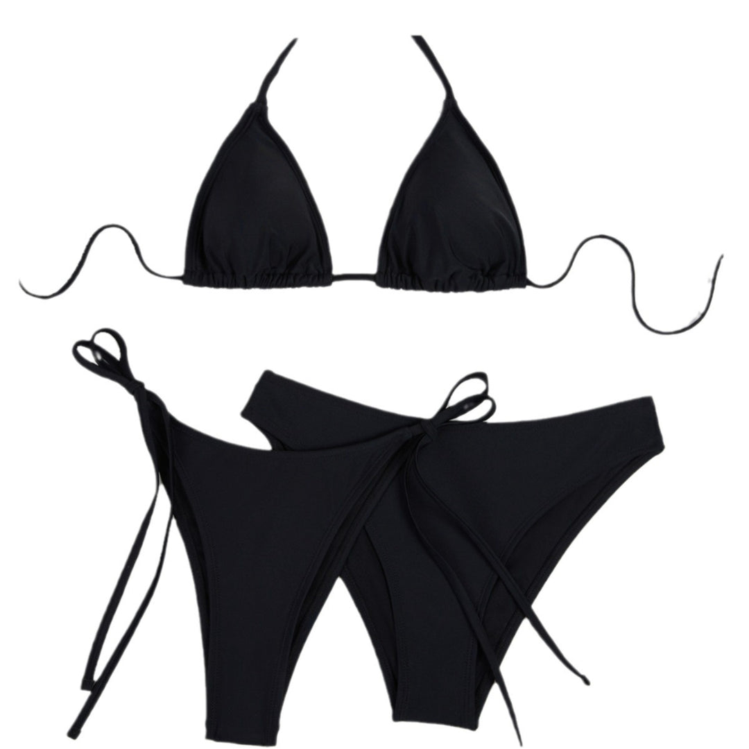Dame trekant-bikini med justerbare stropper og høje udskæringer