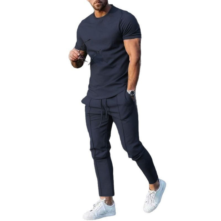 Herrer afslappet sport outfit med åndbart T-shirt og løs joggingbukser Stilla