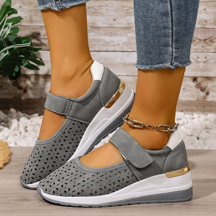 Dame Åndbare Sneakers med praktisk Velcro og fashionable huldesign Stilla