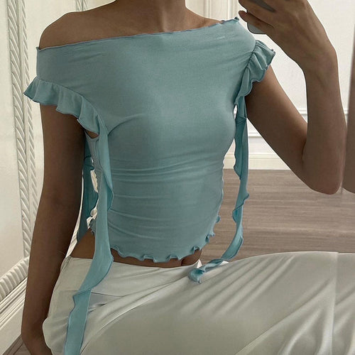 Dame Off-Shoulder Top med flæsedetaljer og tætsiddende pasform Skovae