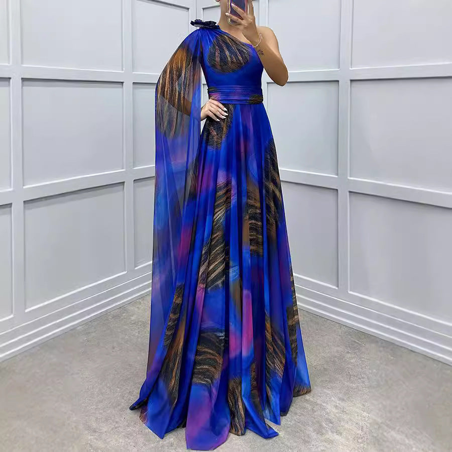 Dame Elegant One-Shoulder Maxikjole med blomstret design og flydende stof Stiila