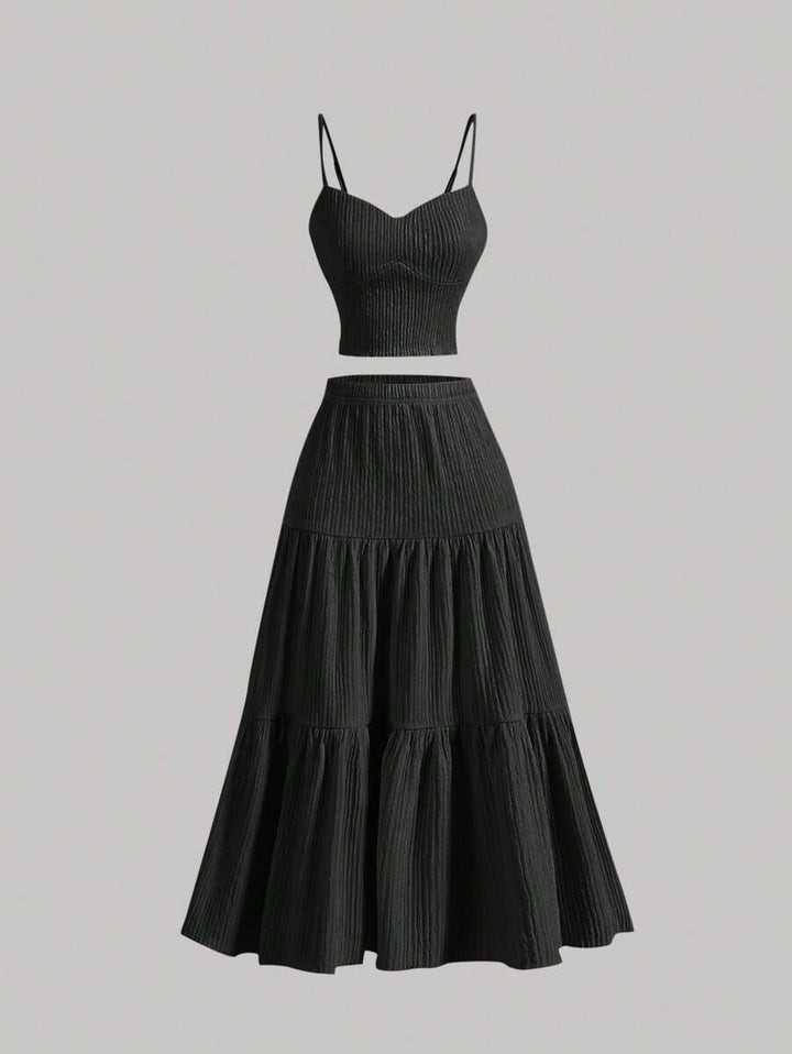 Dame luftig sommer top i to-delt look med volanger og justerbare stropper Stilla