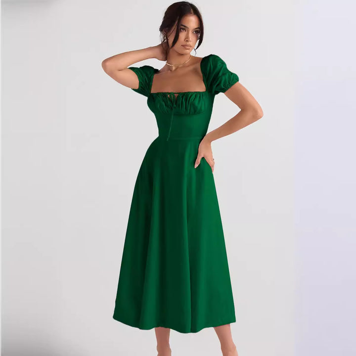 Dame midi kjole med kliché korse og udvidet skirt