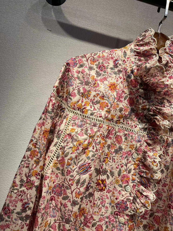 Dame Elegante Bluse med Ruffle detaljer og floral design Stilla