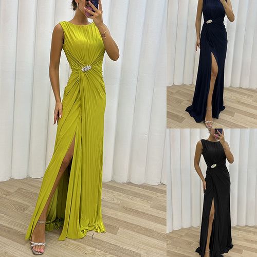 Dame aftenkjole med elegant drapering og off-shoulder udseende Stiila