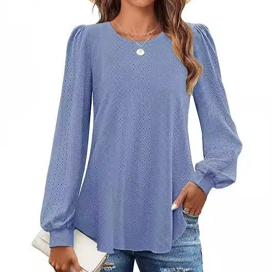 Damebluse med puffærmer og hulmønster Stilla