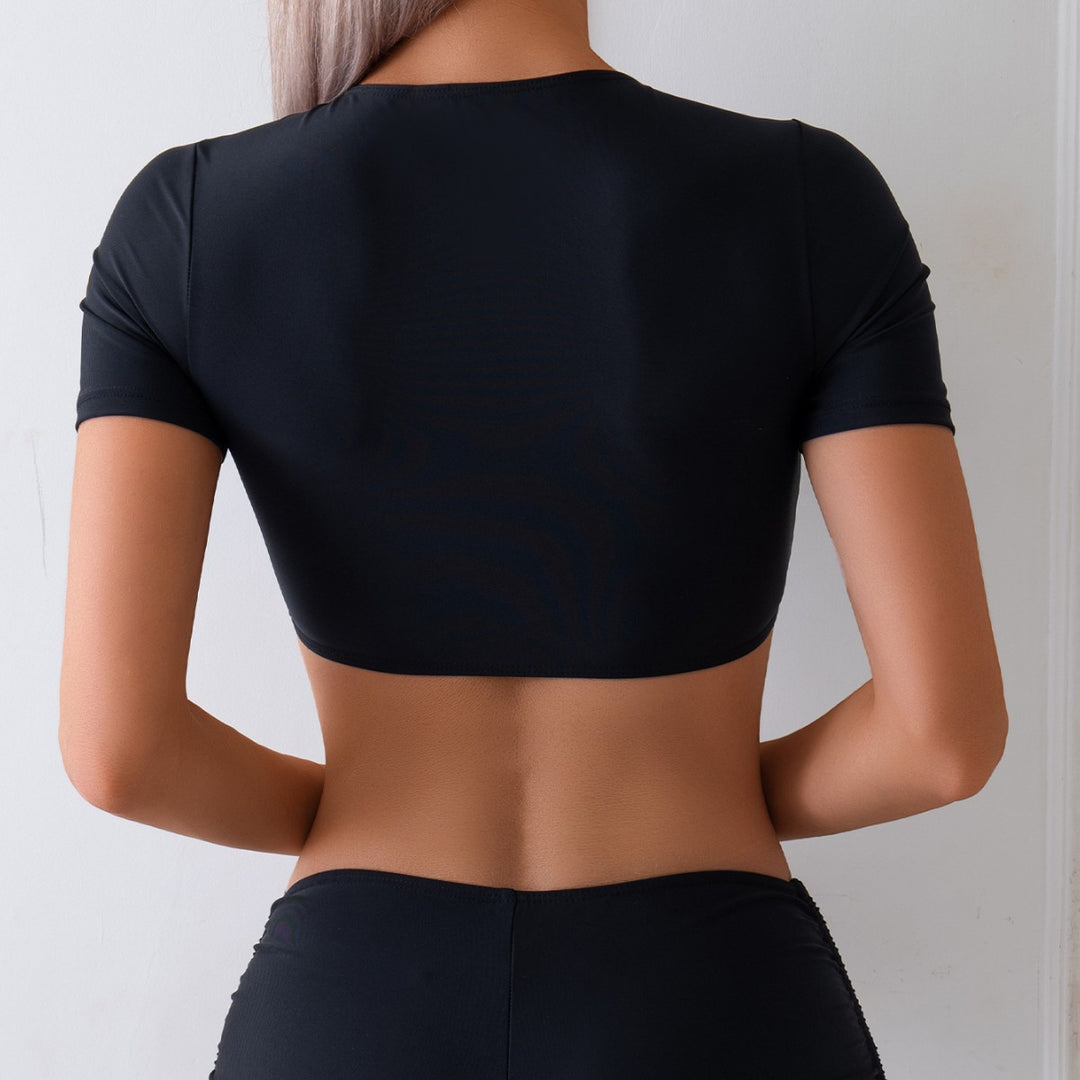 Dame bikinisæt med snørebart top og højskårede shorts Stilla