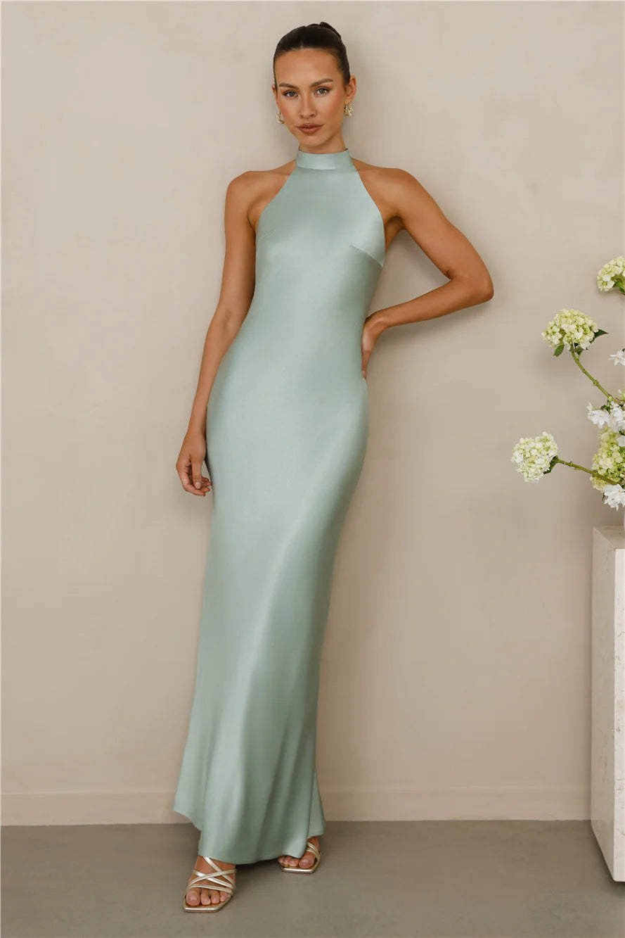 Damer Elegant Satin Maxi Kjole med Høj Krave og Tætsiddende Pasform Skovae
