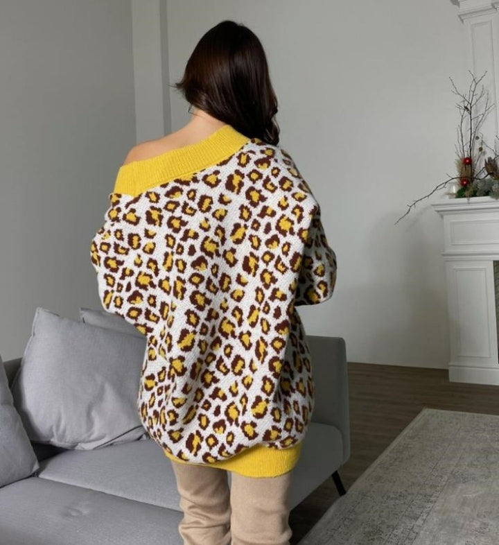 Dame Oversized Pullover med skulderdesign og livligt leopardmønster Stilla