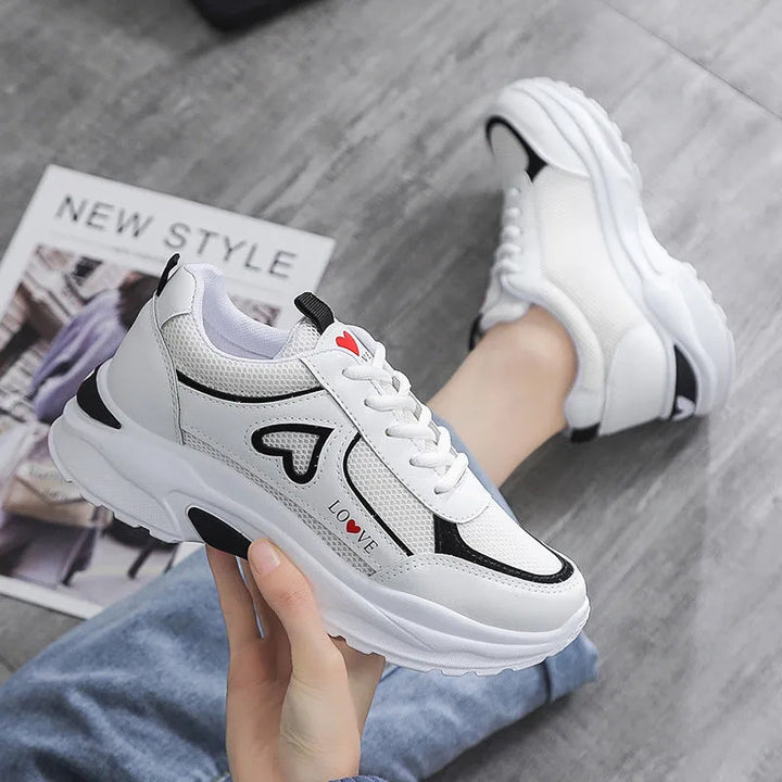 Damer fashionable træningssneakers med åndbart mesh-overdel og komfortabel sål Stilla