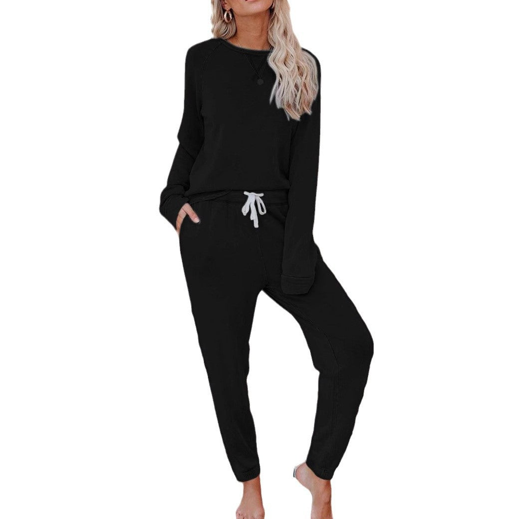 Kvindernes komfortable lounge sæt med stilfuld oversized sweater og afslappende bukser Stilla
