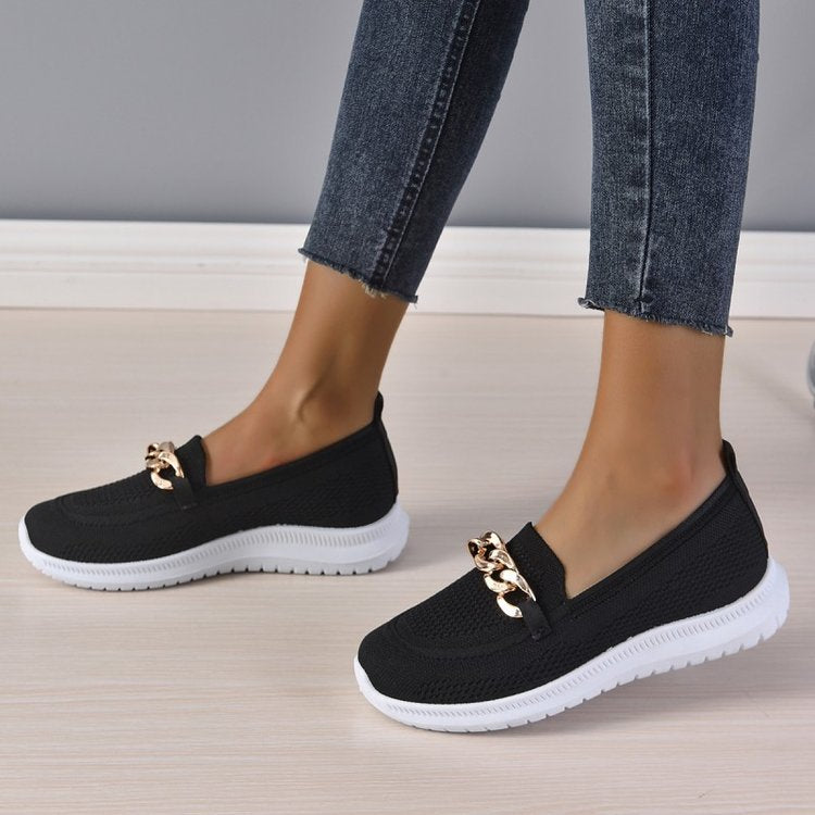 Dame Behagelige Slip-On Sneakers med moderigtigt Kæde-Detalje Stilla