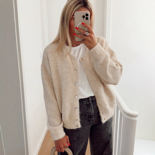 Kvindernes afslappede cardigan med fin struktur og knapper Stilla