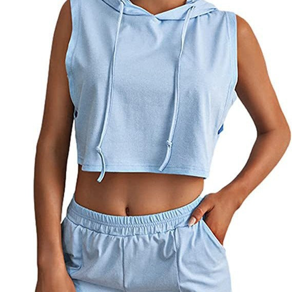 Damer casual sportsoutfit med hættebluse og shorts Stilla