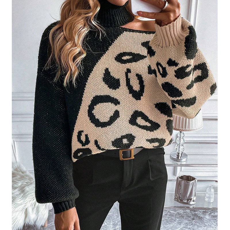 Kvindernes strikkede sweater med moderigtigt leopardmønster og høj krave Stilla