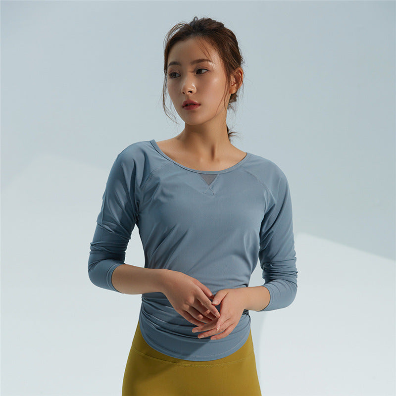 Damer sporty Langeærmet T-shirt med innovativ skæring og fugtregulerende materiale Stilla