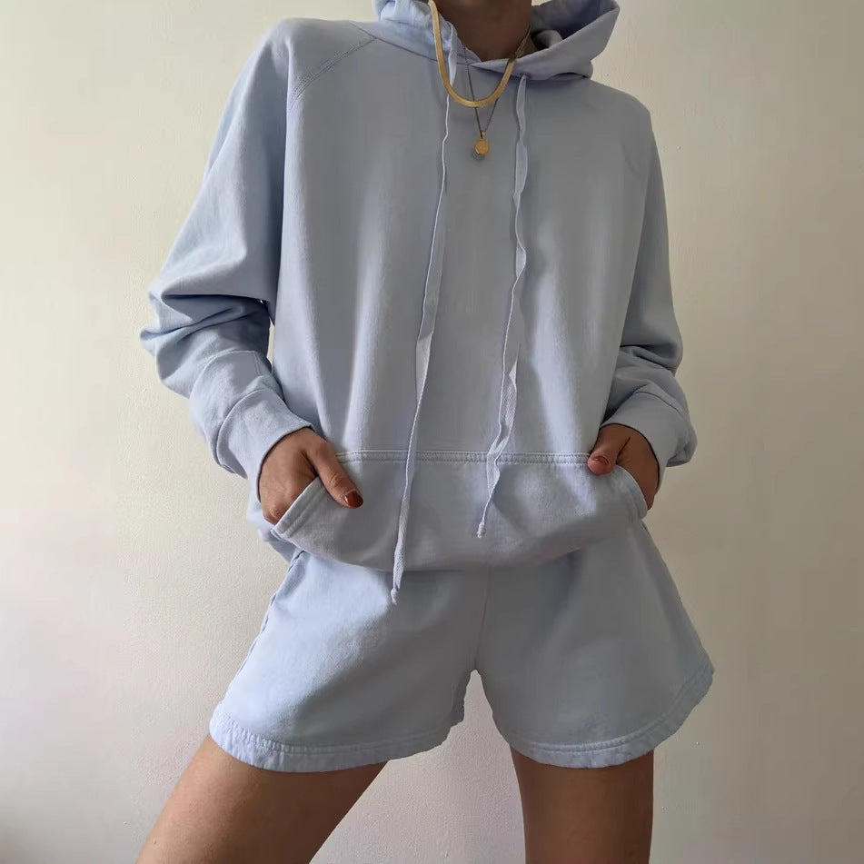Kvinders afslappede hoodie top og shorts sæt med praktiske lommer