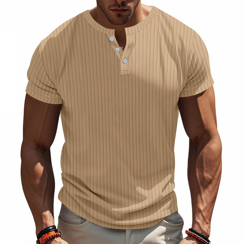 Herren kortærmet Henley T-shirt med struktureret ribdesign og fashionable knapdetaljer Stilla