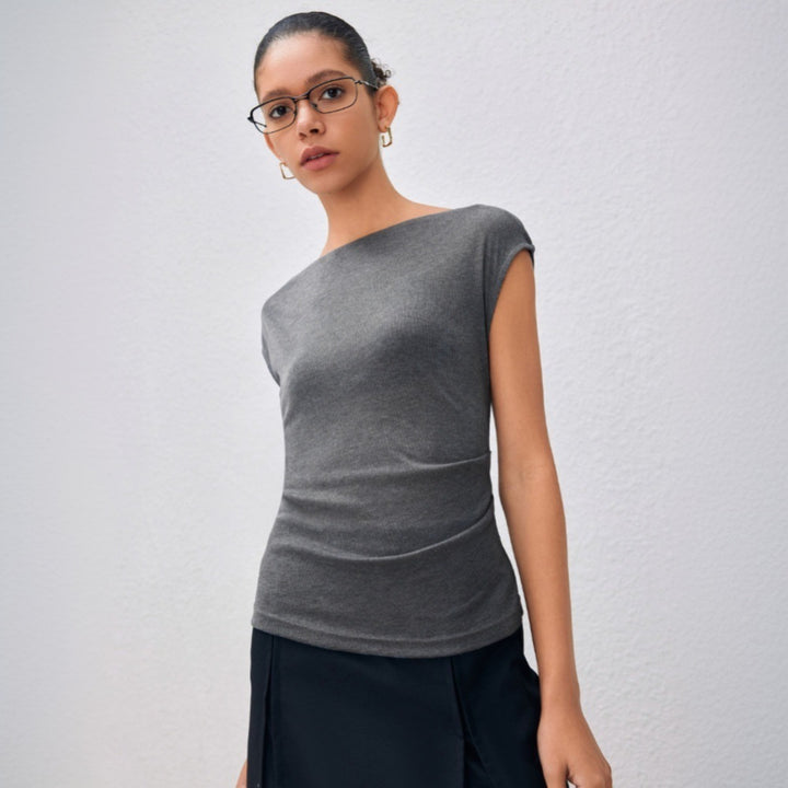 Damer elegant top med asymmetrisk draperet design Stilla