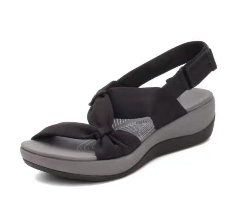 Dame wedge-sandaler med moderne sløjfe-design og komfortabel indersål Stilla