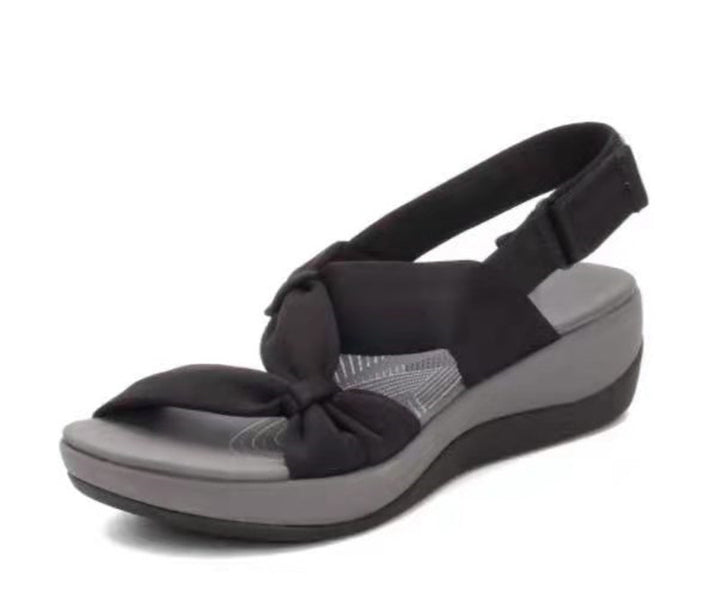 Dame wedge-sandaler med moderne sløjfe-design og komfortabel indersål Stilla