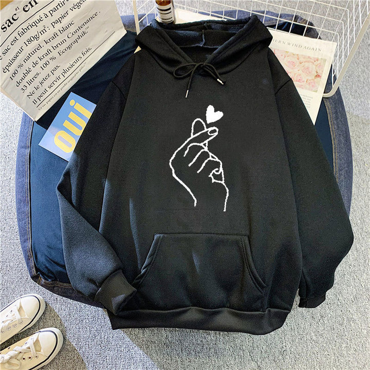 Kvinders hoodie med kreativ håndgrafik Skovae