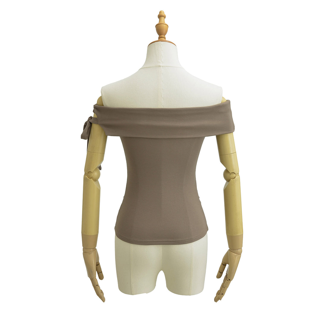 Dame Off-Shoulder Top med elegant omslagdesign og komfortabelt materiale Stilla