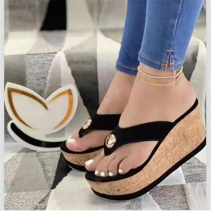 Dame nan plateau-sandaler med kork kile sål, polstret komfort fodseng og dekorativt ornament Skovae
