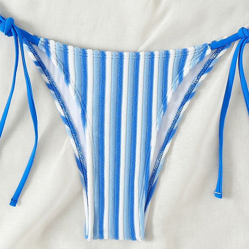 Dame triangel-bikini med justerbare stropper og raffineret stribemønster Stilla