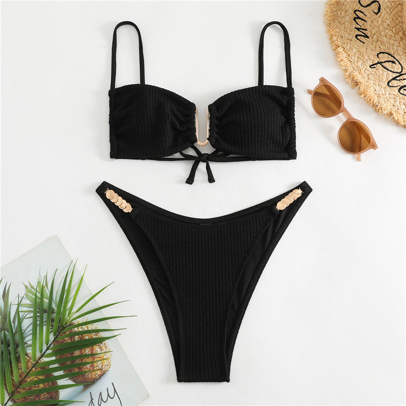 Dame Push-Up Bikini med elegant flæsedetalje og kvalitetsmaterialer Stilla