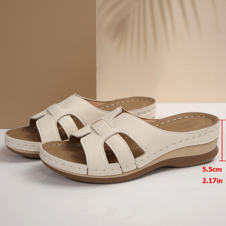 Dame komfortable slippersandaler med anatomisk fodseng og justerbare remme Stilla