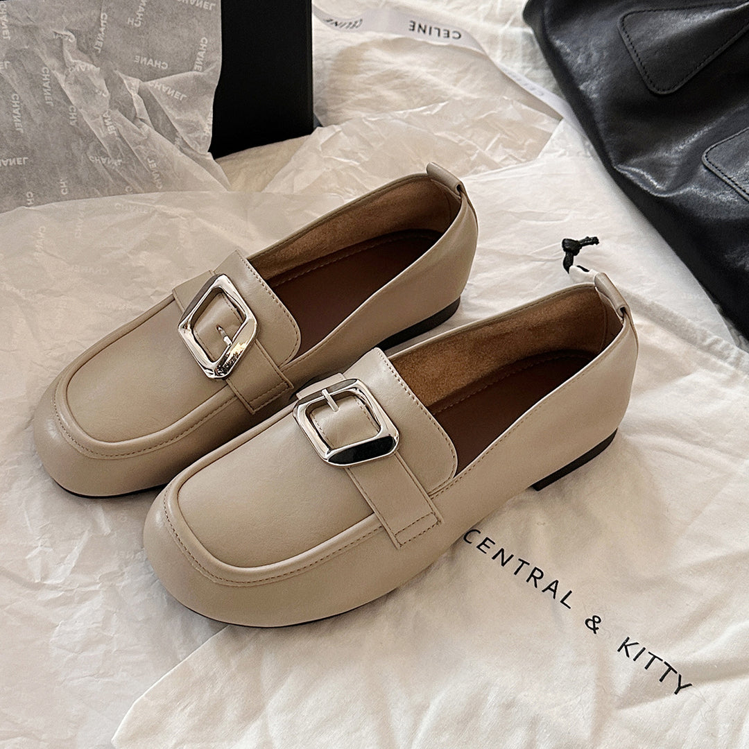 Femme Elegante Spænde Detalje Slipper Stilla