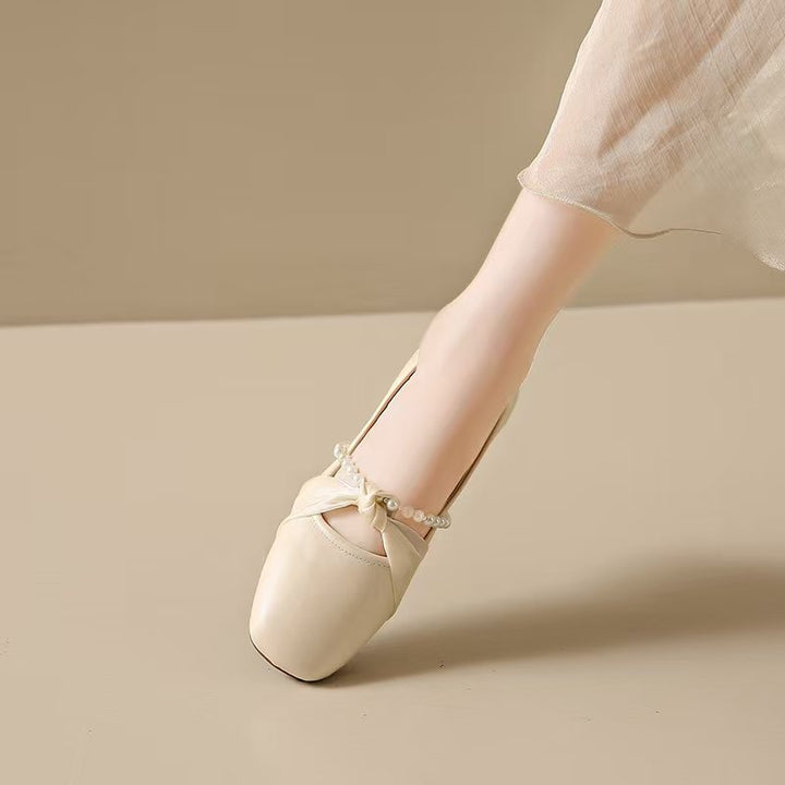 Dame Ballerinas med dekorativt sløjfe-peak og elegant perleudsmykning Stilla