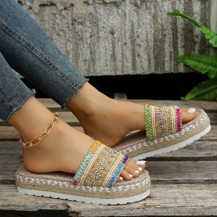 Dame Espadrilles med moderigtige tekstil-overdel og komfortabel sål Stilla
