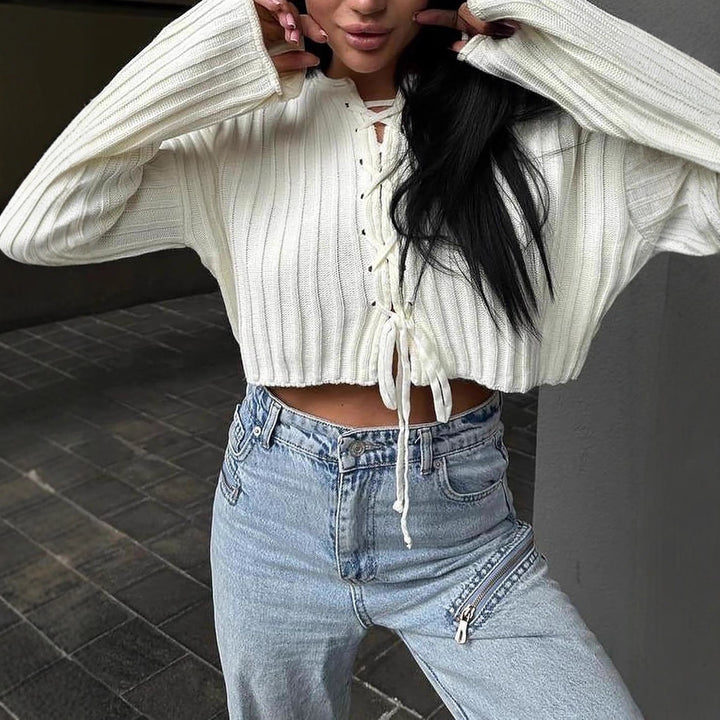 Kvindernes løse strikket sweater med kabeldesign Stilla