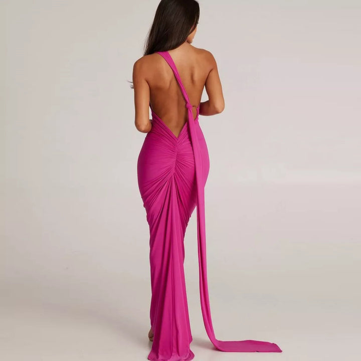 Dame Maxi-kjole med asymmetrisk udskæring og raffinerede draperingsdetaljer Stilla