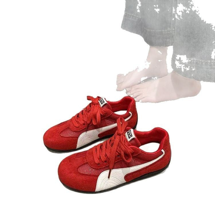 Dame sportiv sneaker i elegant design med åndbar overfladestruktur og fleksibelt sålprofil Stilla