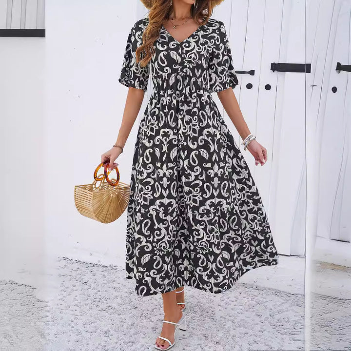 Dame Maxikjole med elegant print og lukkefri design Stilla