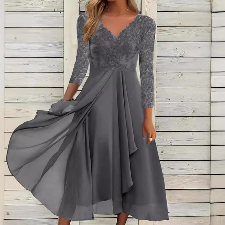 Dame Elegant aftenkjole med spidsetop og flydende nederdel Stilla