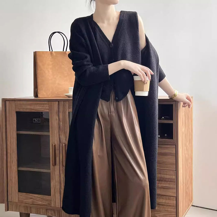 Femme Cozy Strikcardigan og Midikjole Sæt Stilla