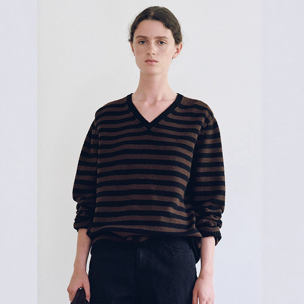 Kvinderne V-hals sweater med stribet mønster Stilla