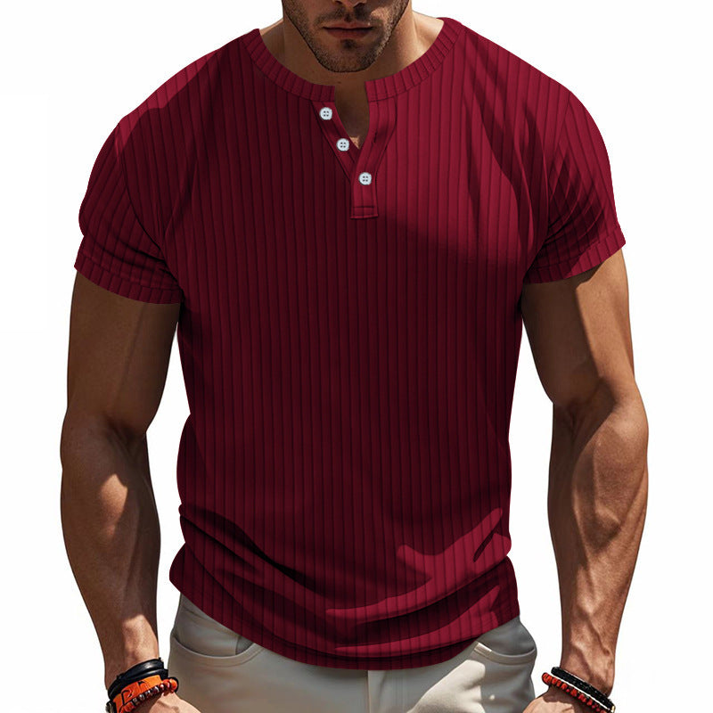 Herren kortærmet Henley T-shirt med struktureret ribdesign og fashionable knapdetaljer Stilla