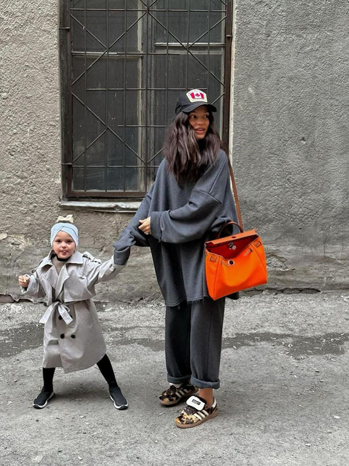 Dame casual hoodie og jogger sæt med trendy oversized snit