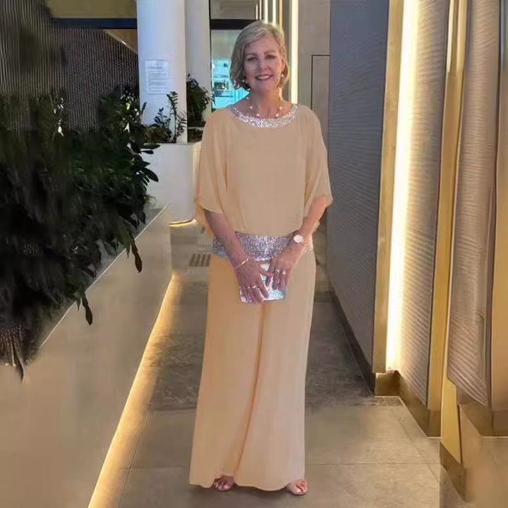Dame festligt aftenkjole med funklebund og svajende kant Stilla