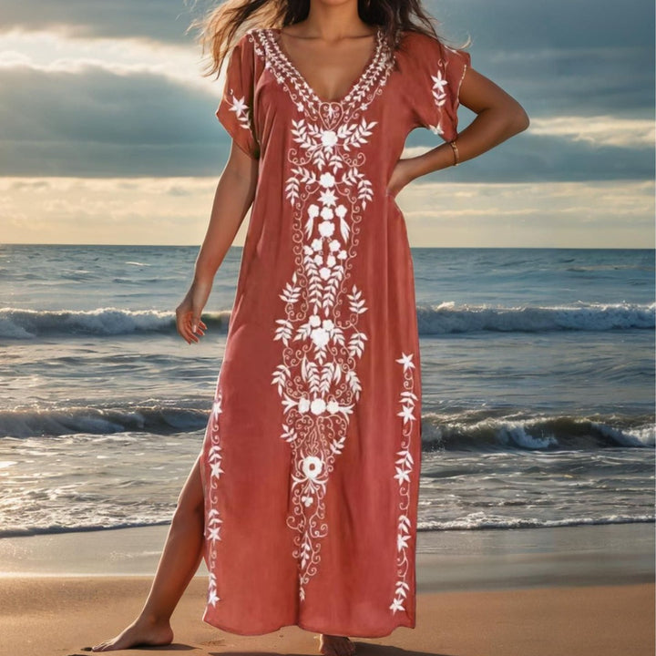 Dame elegant Strandcover med filigran broderidesign Skovae