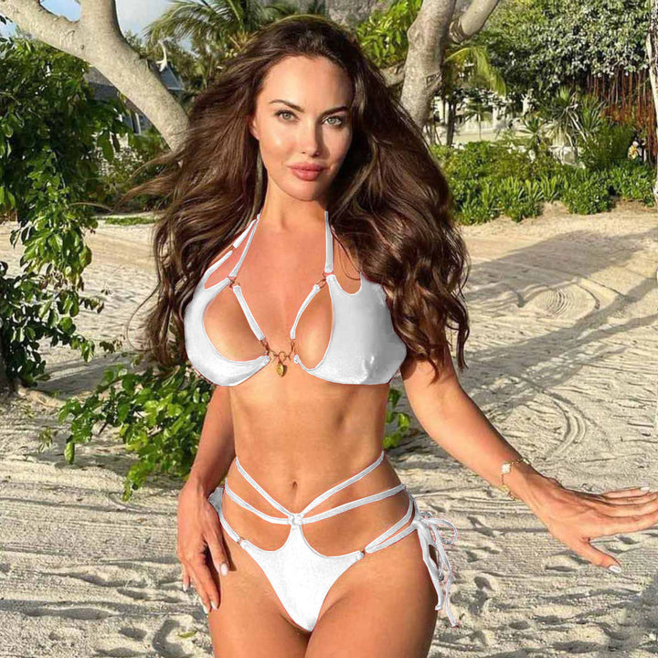 Damebikini med raffineret cut-out design og kombinerede stropper Stilla