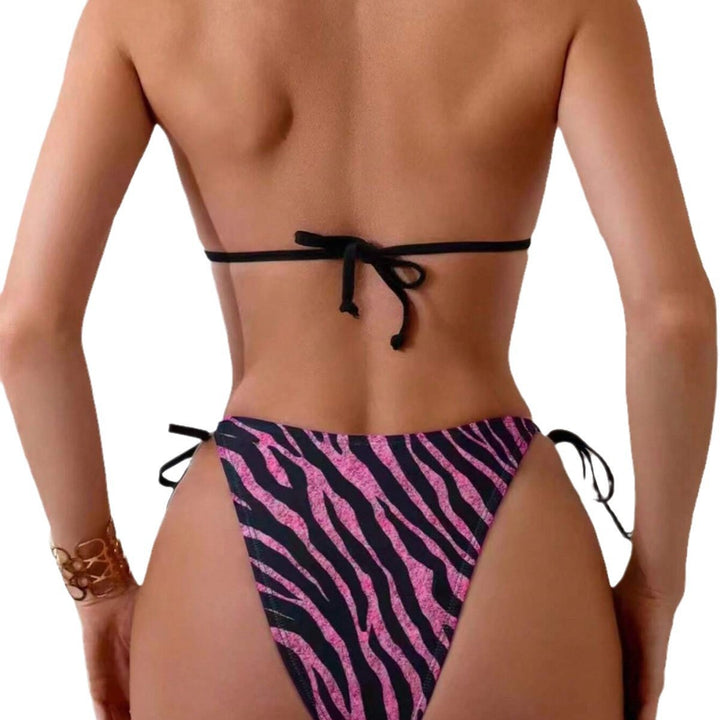 Femme Triangle Bikini Sæt med High-Tie-Design Stilla