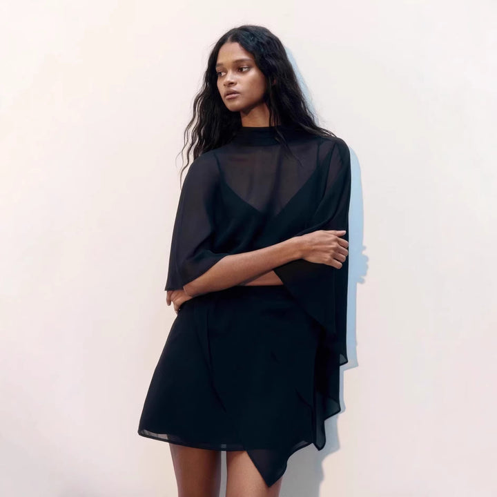 Kvindernes elegante chiffon tunika med asymmetrisk skæring og flydende design Skovae