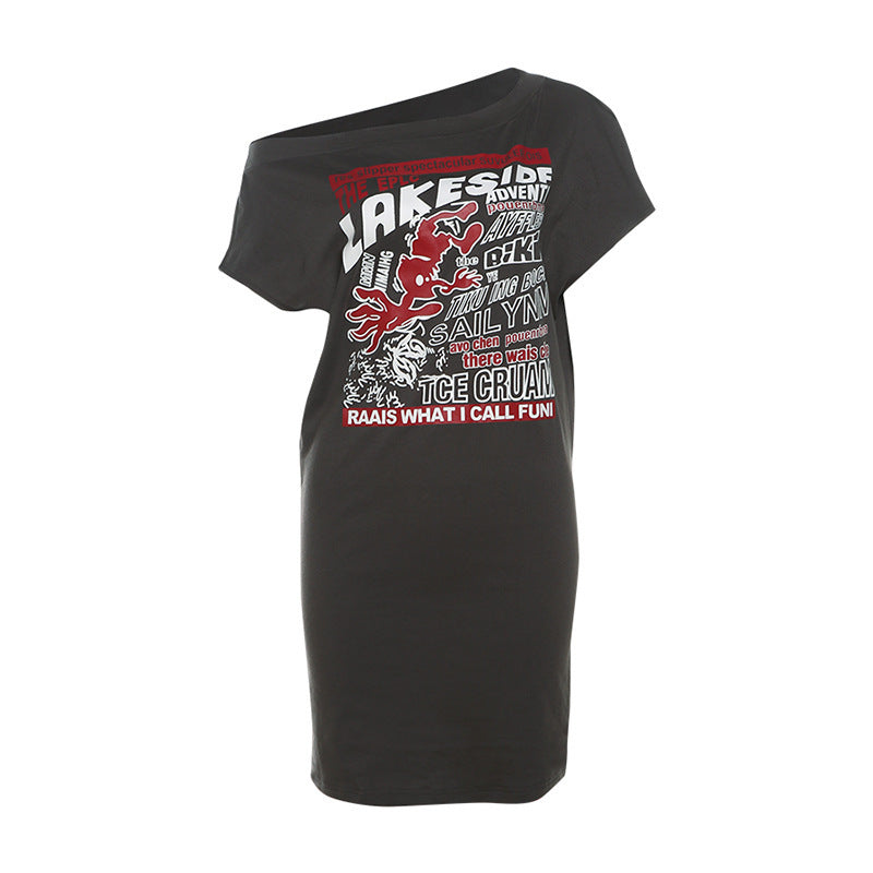 Dame OverStørrelse T-Shirt med trendy print og asymmetrisk snit Stilla